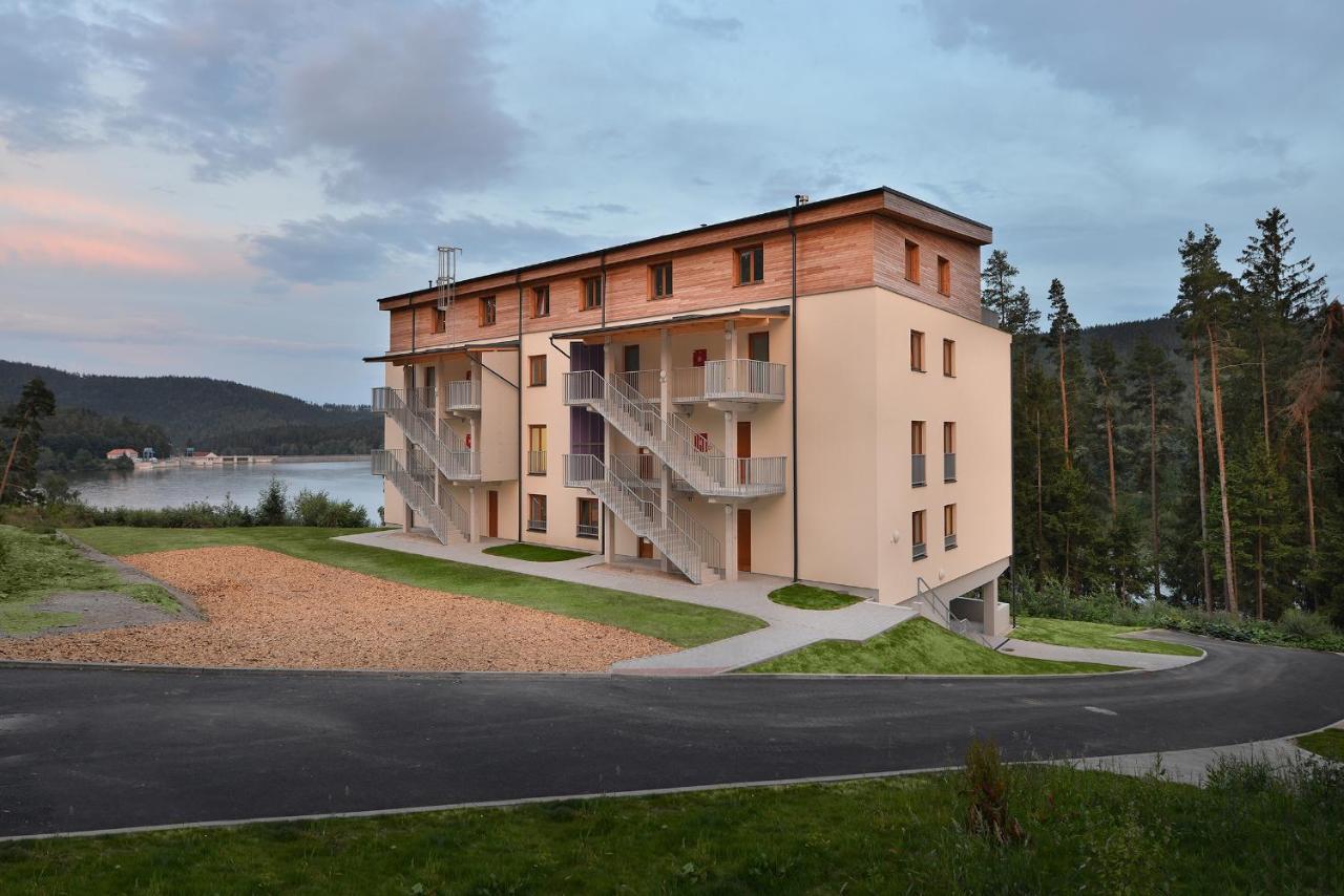 Element Lakeside Apartments Липно-над-Влтавой Экстерьер фото